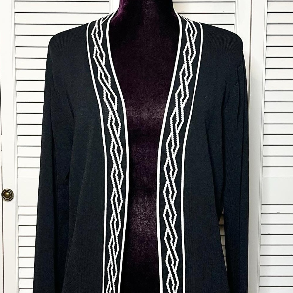 Scott Taylor XL Open Front Black and White Trim Pattern Cardigan